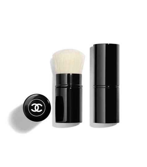 pincel chanel|Chanel brushes.